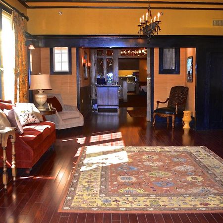 The Williston Boutique Hotel Екстер'єр фото