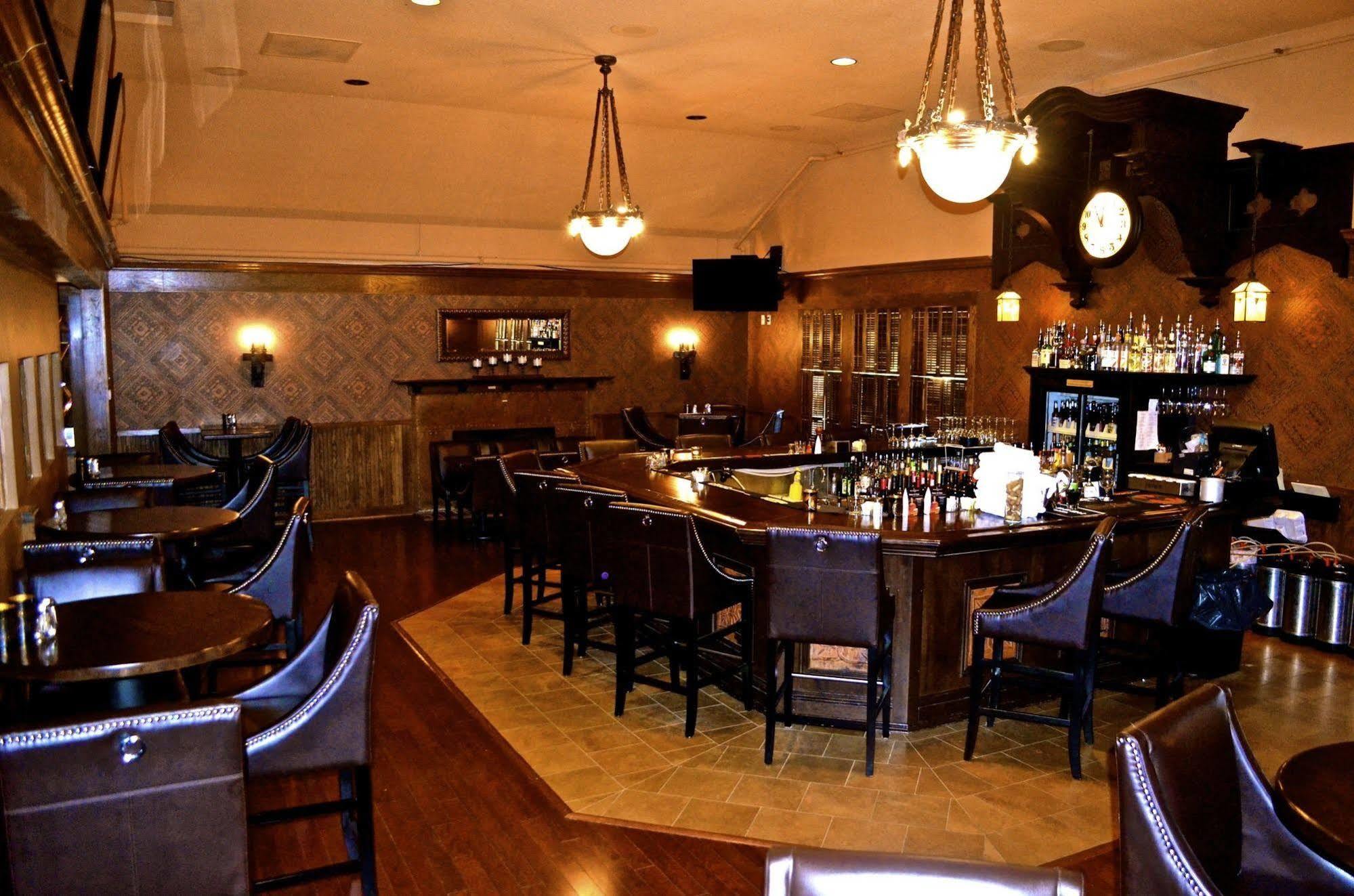 The Williston Boutique Hotel Екстер'єр фото
